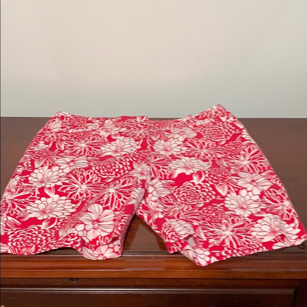 Talbots women’s shorts nice and clean 6P